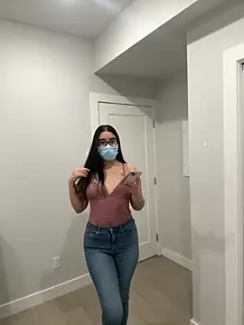 jAsMinE678 online show from April 10, 2026, 4:36 pm