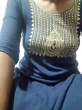 rituporna2004 online show from January 27, 2025, 3:26 am