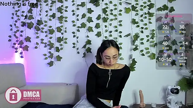 Alana Pherson online show from April 9, 2026, 5:42 am