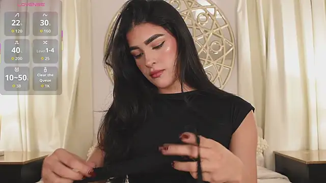 Antonellaparis  online show from October 19, 2025, 3:09 am