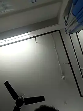 HangdogBeggary online show from December 28, 2024, 6:28 am