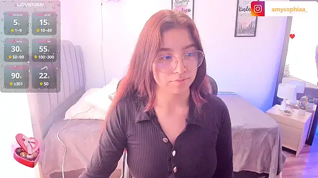 Amy joones online show from March 6, 2025, 4:49 pm