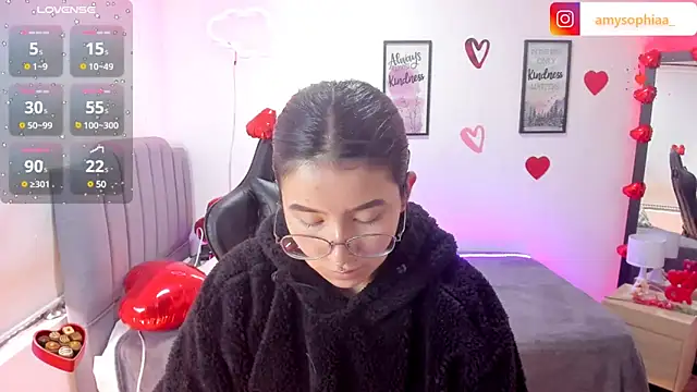 Amy joones online show from February 18, 2025, 7:30 pm