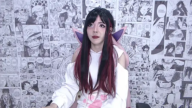 Miahparker online show from April 13, 2026, 7:12 am