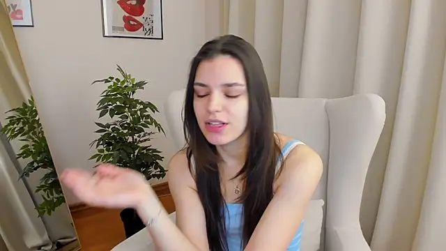 SuzyJamess online show from February 22, 2025, 2:17 am