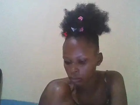 Snapshot of CharlotteDee chatting on October 26, 2025, 7:03 pm CharlotteDee online show from October 26, 2025, 7:03 pm