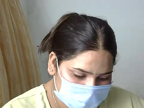 Snapshot of cutelady65 chatting on February 15, 2026, 2:49 pm cutelady65 online show from February 15, 2026, 2:49 pm