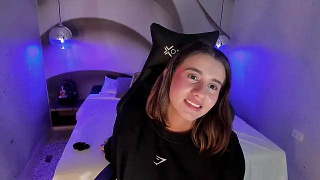 LanaHerondale online show from March 9, 2025, 2:54 pm