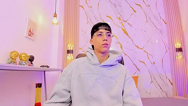 Snapshot of Nikolay_Gregori chatting on February 10, 2026, 3:38 am Nikolay Gregori online show from February 10, 2026, 3:38 am