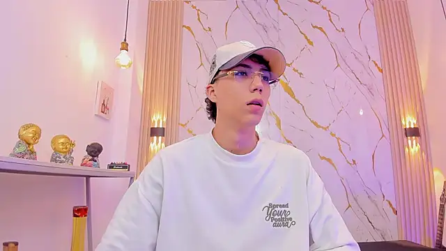 Nikolay Gregori online show from March 25, 2026, 4:12 am