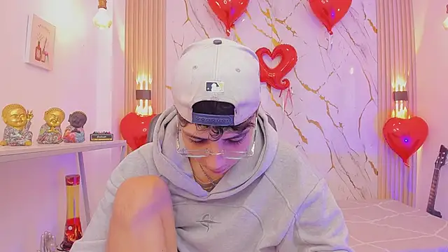 Snapshot of Nikolay_Gregori chatting on February 22, 2026, 4:37 am Nikolay Gregori online show from February 22, 2026, 4:37 am