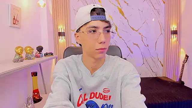 Snapshot of Nikolay_Gregori chatting on February 12, 2026, 4:01 am Nikolay Gregori online show from February 12, 2026, 4:01 am