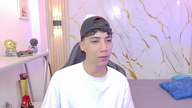 Snapshot of Nikolay_Gregori chatting on July 3, 2026, 4:08 am Nikolay Gregori online show from July 3, 2026, 4:08 am