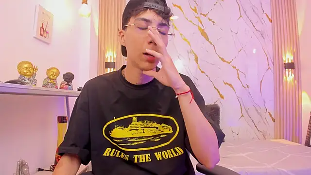 Snapshot of Nikolay_Gregori chatting on February 25, 2026, 4:45 am Nikolay Gregori online show from February 25, 2026, 4:45 am