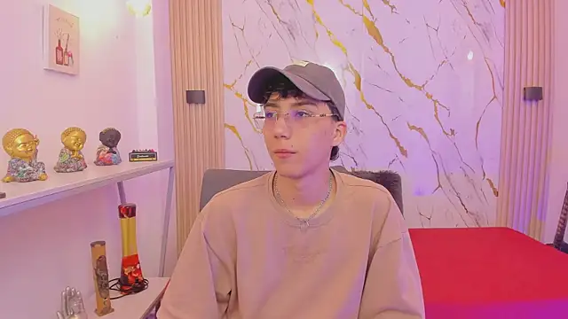 Snapshot of Nikolay_Gregori chatting on February 27, 2026, 4:01 am Nikolay Gregori online show from February 27, 2026, 4:01 am