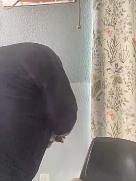 Miguel16i online show from February 27, 2025, 9:47 pm