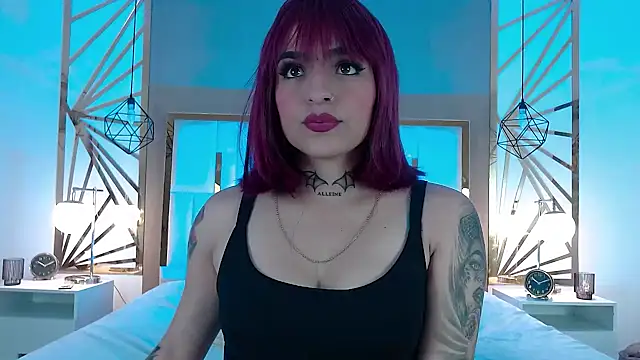 Snapshot of valeriee_millerr_ chatting on January 21, 2025, 3:21 pm valeriee millerr online show from January 21, 2025, 3:21 pm