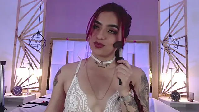 Snapshot of valeriee_millerr_ chatting on February 18, 2025, 12:26 am valeriee millerr online show from February 18, 2025, 12:26 am