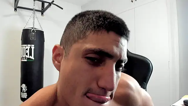 dan01  online show from February 22, 2026, 2:52 pm