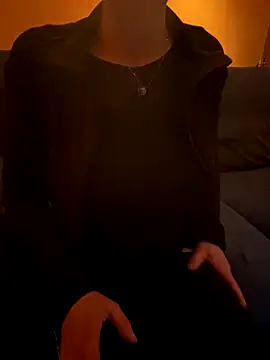 ToAnWTW online show from November 18, 2025, 9:40 pm