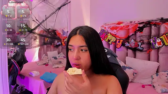 NikyBrookss online show from October 14, 2025, 11:33 am