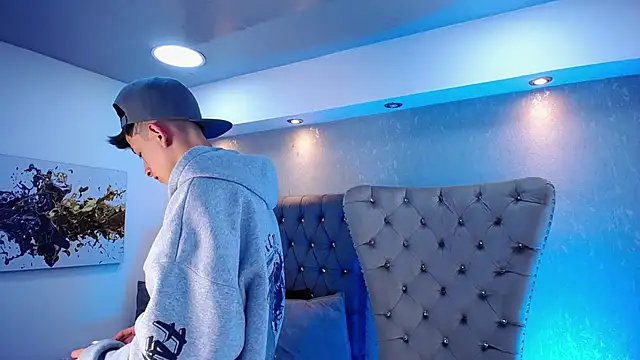 MaikCarver online show from January 13, 2026, 4:05 am