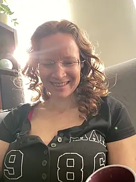 AnnikaRose online show from March 19, 2026, 8:03 am