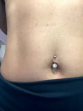 AnnikaRose online show from December 22, 2025, 5:07 am