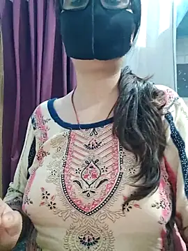 Aishwaryaa 69 online show from June 14, 2026, 1:57 am