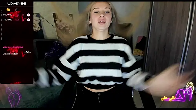  NigoNika online show from October 19, 2025, 11:35 am