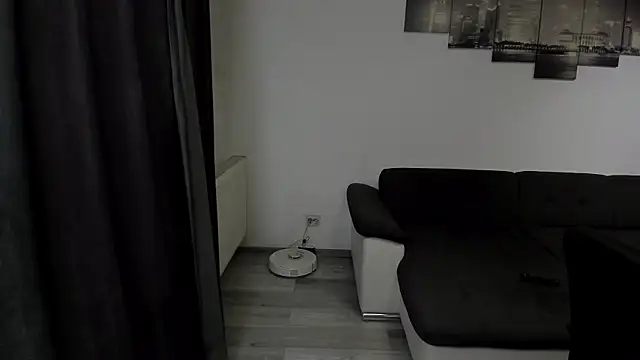 Richarddarell1 online show from April 6, 2026, 5:30 am