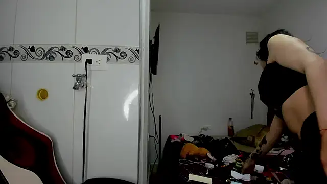 Sweet-Suck69 online show from July 14, 2026, 3:11 am
