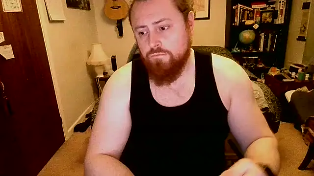 Hairy Guy30 online show from March 5, 2026, 8:38 pm