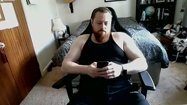 Snapshot of Hairy_Guy30 chatting on June 21, 2026, 2:12 pm Hairy Guy30 online show from June 21, 2026, 2:12 pm