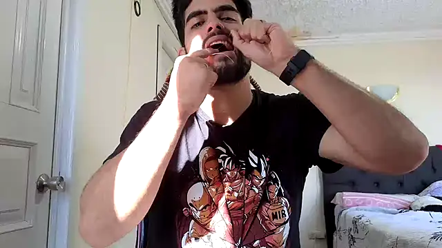 Jackyrose online show from November 19, 2025, 1:44 pm