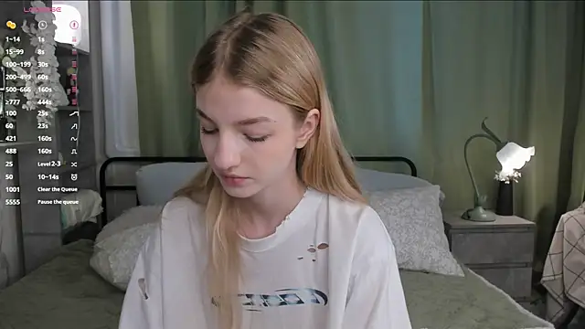 YuNabif online show from October 22, 2025, 7:08 am