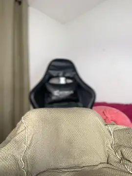 Miaa love6969 online show from November 9, 2025, 12:36 am