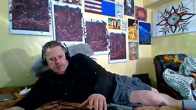 Mic Oxinner online show from August 2, 2026, 1:42 pm