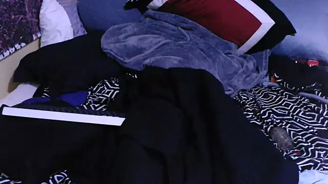 Mic Oxinner online show from February 22, 2026, 4:37 am