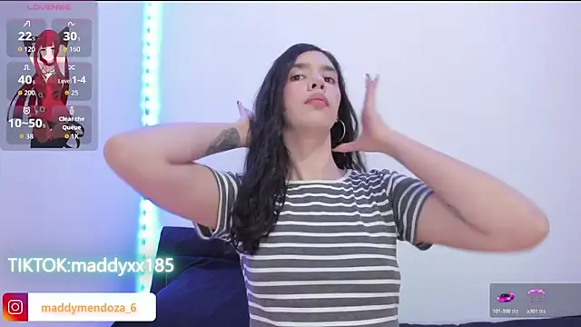 MaddyMendozaxx online show from February 27, 2026, 11:15 pm