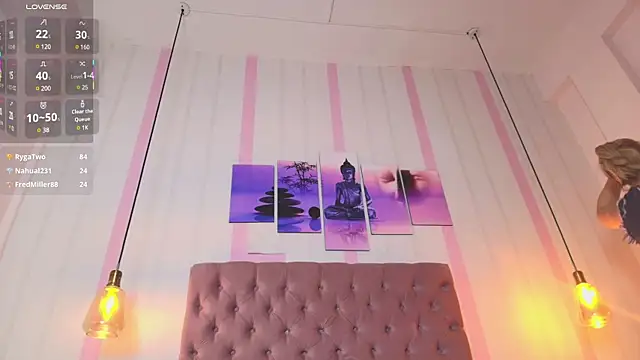 Snapshot of Sophia_turneer chatting on March 21, 2025, 10:39 am Sophia turneer online show from March 21, 2025, 10:39 am