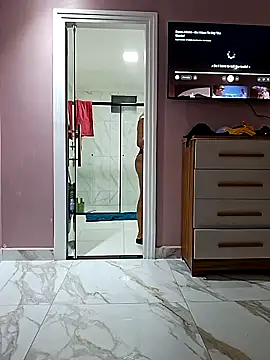 melissa 35  online show from September 16, 2025, 11:33 am