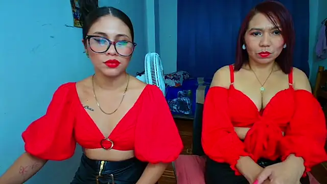 Snapshot of dannamomcerrat chatting on February 20, 2025, 2:40 am dannamomcerrat online show from February 20, 2025, 2:40 am