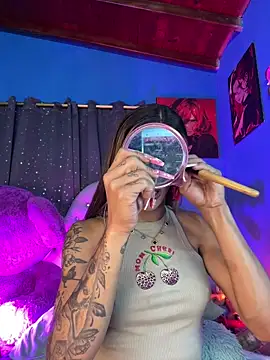 Snapshot of Alexa_Chanell_Oficial chatting on November 25, 2025, 9:53 am Alexa Chanell Oficial online show from November 25, 2025, 9:53 am