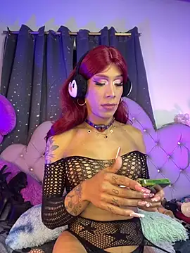 Snapshot of Alexa_Chanell_Oficial chatting on November 15, 2025, 10:25 pm Alexa Chanell Oficial online show from November 15, 2025, 10:25 pm