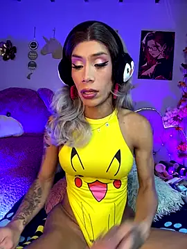 Snapshot of Alexa_Chanell_Oficial chatting on November 6, 2025, 3:32 am Alexa Chanell Oficial online show from November 6, 2025, 3:32 am