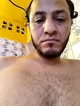 Snapshot of Roche8612 chatting on October 26, 2025, 6:30 pm Roche8612 online show from October 26, 2025, 6:30 pm