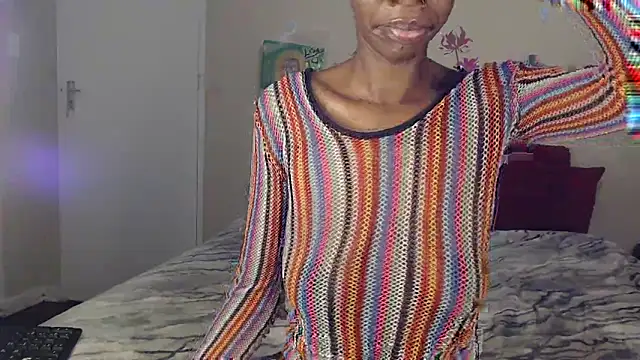 Blacktittiex02 online show from November 17, 2025, 9:52 pm