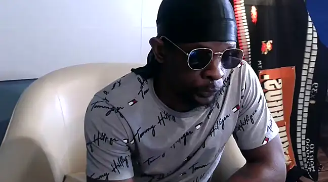 DrDickemDown88 online show from March 2, 2025, 11:17 pm