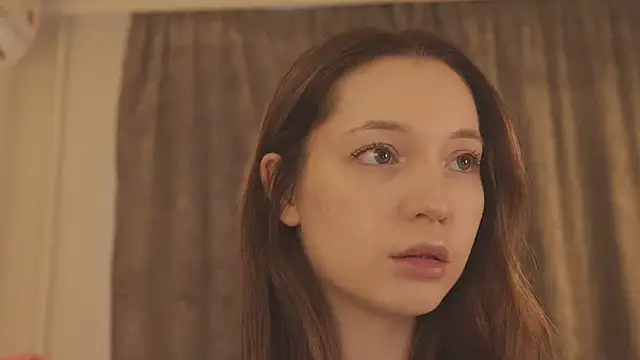 MiaThaine online show from February 14, 2026, 3:45 pm